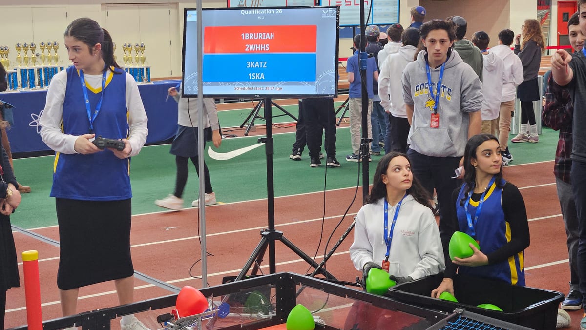 WHHS robotics competition